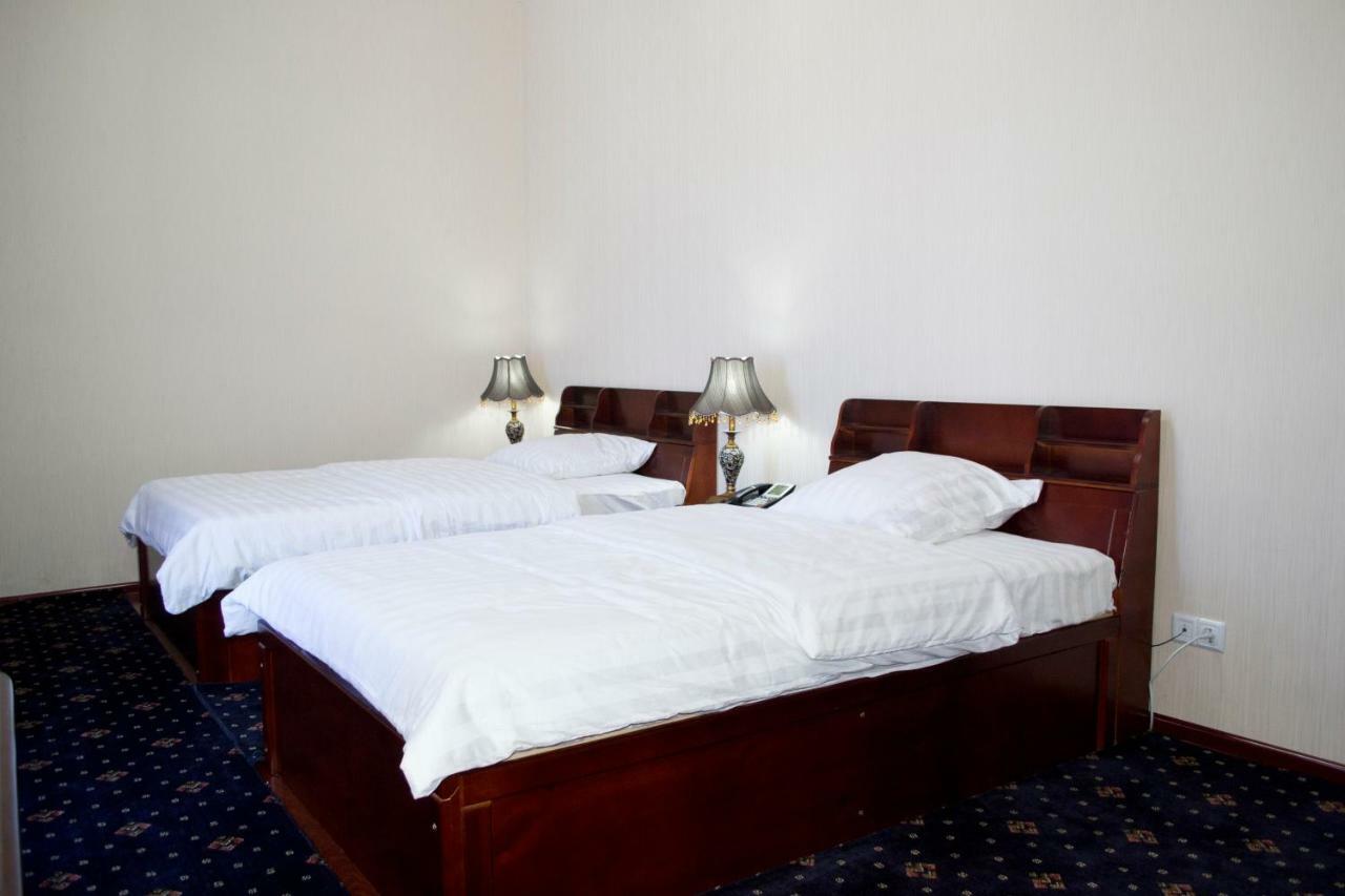 Bokhtariyon Hotel Qurghonteppa エクステリア 写真