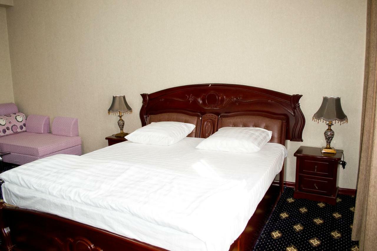 Bokhtariyon Hotel Qurghonteppa エクステリア 写真
